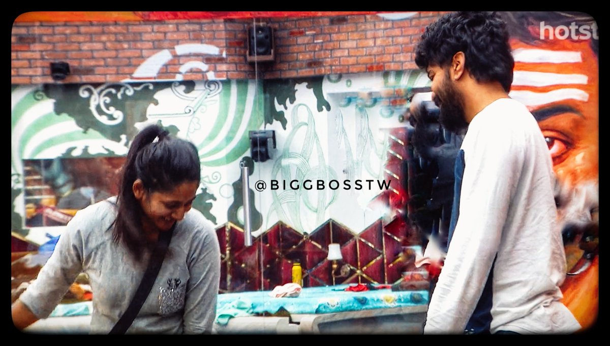 Day 55 -BB played boom boom robot da song & all of them teased Liya with it. His Chitti,Her Vaseegaran, Our lovebirds.  #KaviLiyaTurnsOne