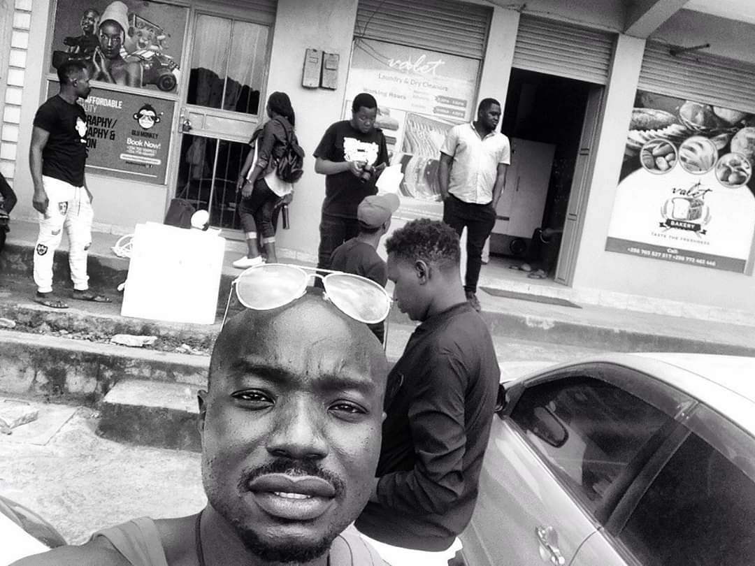Fenatos's tweet photo. Throwing Back to 'Rec Agara' video shoot
2019 was a great one
 #ProducerRax  @TheJoksWay #McWangJok @TalentAveUg #BluMonkey
https://t.co/ZqTXtVj1vZ https://t.co/t6x7feyWer