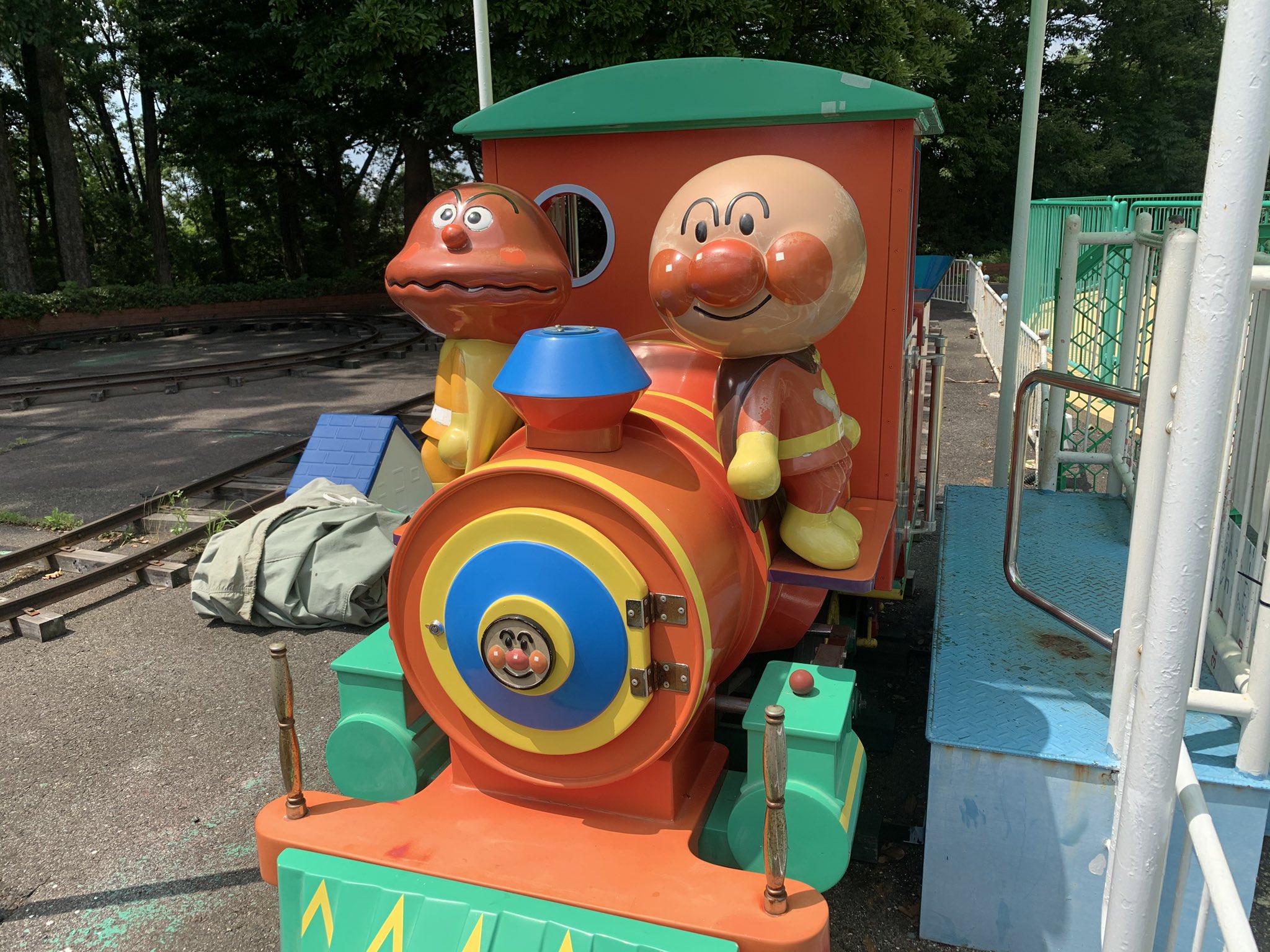 アンパンマン のりのりシリーズ 遊園地にあるようなアミューズ - 茨城県の家具