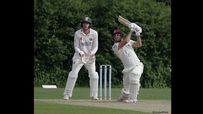 ElthamSport's tweet photo. COMPETITION WINNER @GeorgeHaley99 was 1st XI Captain in 2014. He now plays Kent Premier League for @BexleyCC 

His 208 vs John Fisher included 22 x 6 and 16 x 4 in just 56 balls. The teams total of 317-1 in 20 overs is a school record also. 

A worthy winner. 

@elthamians https://t.co/sm1W7KsYk1