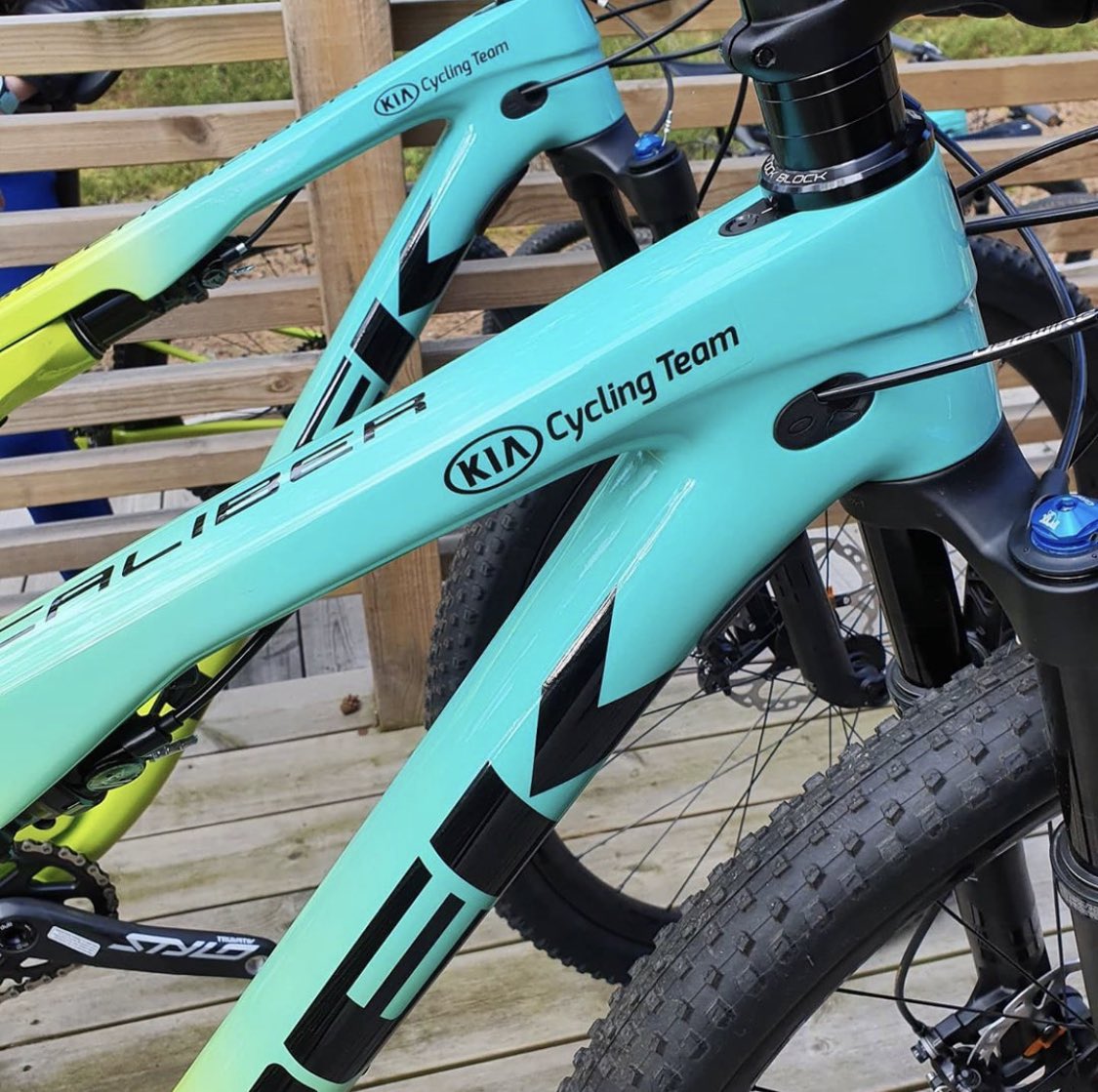 InterflonUK's tweet photo. Kia cycling team Sweden 🇸🇪 powered by Interflon bike lubes 

Available in the UK at https://t.co/pCrIdbT6KZ

#bike #bikelube #cycling #mtb #mtblife #mtbuk #ukmtbchat #cyclingteam #cyclingpics #mtbpics #mtbteam #trek https://t.co/a0dXiqcUmc