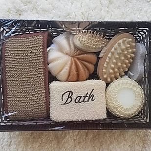 ZimbaMart's tweet photo. Bath sets available. Shop now >> https://t.co/3NBbrr6okq and enjoy free delivery to your doorstep!
#onlineshopping #bathsets #zimbamart https://t.co/LRfxAGO59w