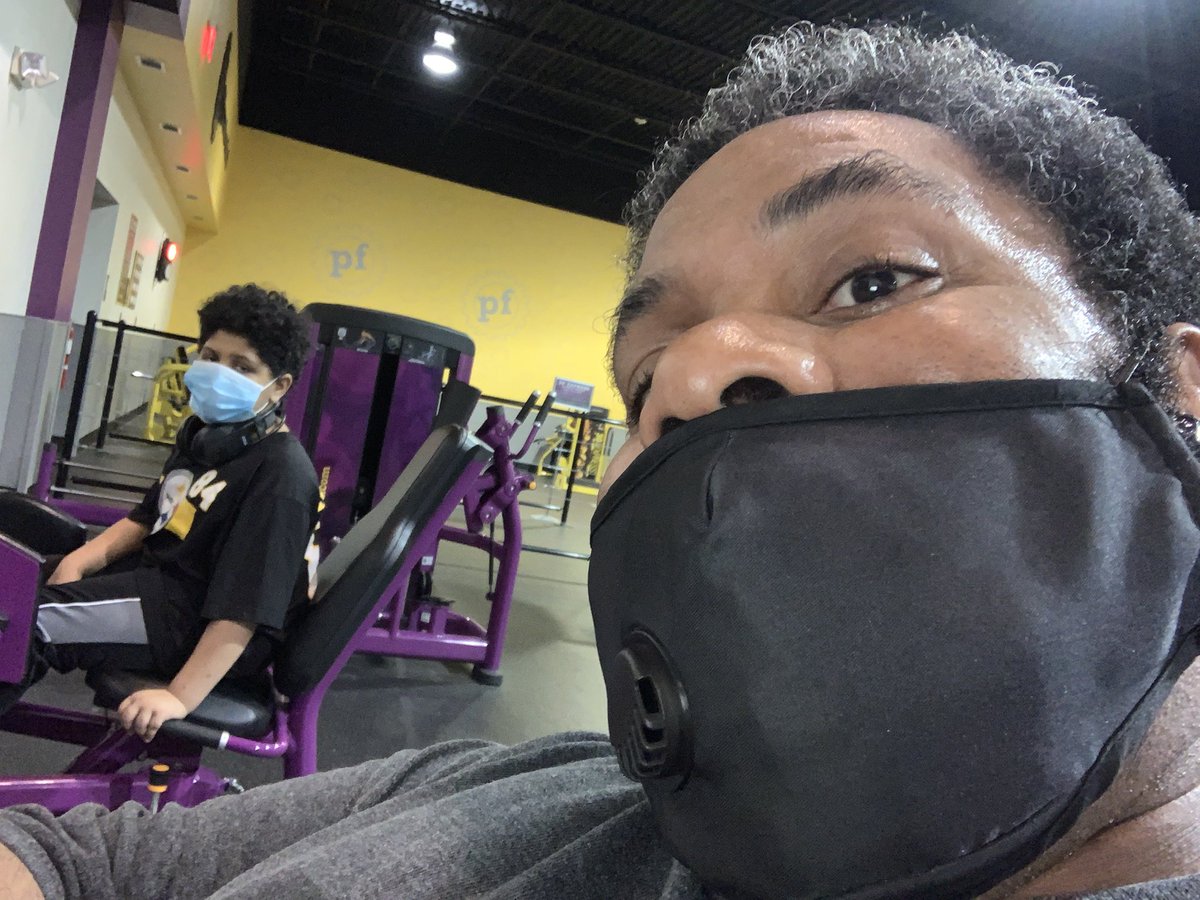 howiedmac's tweet image. Good Morning☀️☀️☀️... It’s “Turn Up Tuesday”.. Getting my mojo back with a little help from my ace... Positive vibes to all until next time... #Fitandfocused #DWROD #GoGetItSquad #FAT