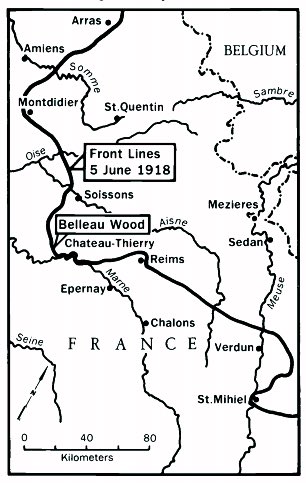 ChronoFil's tweet photo. 23 juin 1918 : Au prix de très lourdes pertes, les Marines de la 2e Division d’infanterie américaine se rendent maîtres du Bois Belleau.

1er engagement majeur des Marines 🇺🇸, cette bataille est aujourd'hui encore considérée comme étant à l’origine de leur réputation. https://t.co/GiIWNrGBXG