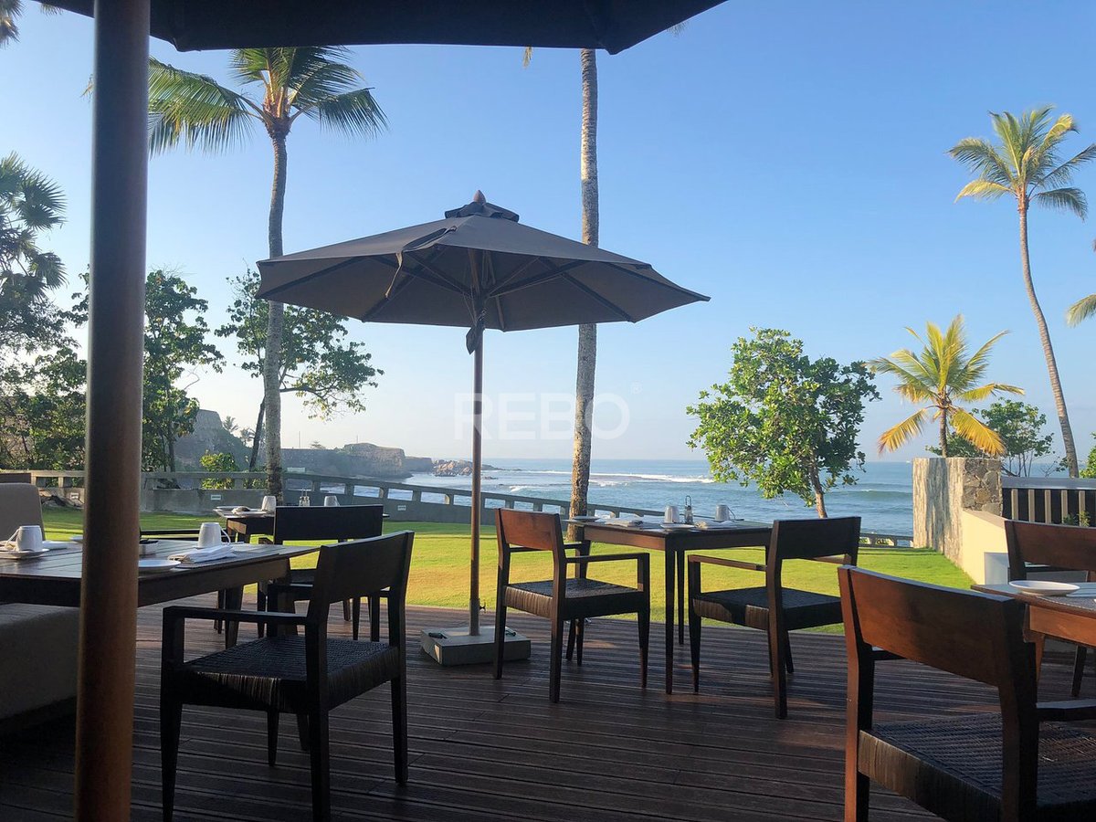 Sri Lanka Grand Hotel with REBO bamboo decking 
Medium Carbonized 
Big wave surface with a flat bottom
Joint with T &amp; G system
Physical heat treatment process to alter the hardness, dimensional stability, and durability to make sure the product quality #ECO #REBOBAMBOO