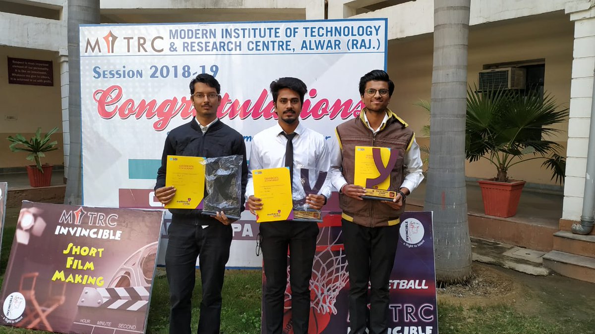 MitrcElectrical's tweet photo. Year in a Review:- Electrical Engineering students participated in ‘SBI Numero Yono’ Quiz competition- 2019 held on February 20, 2019 at  at MNIT, Jaipur and won the quiz competition. https://t.co/Cwt1pBkmDX
