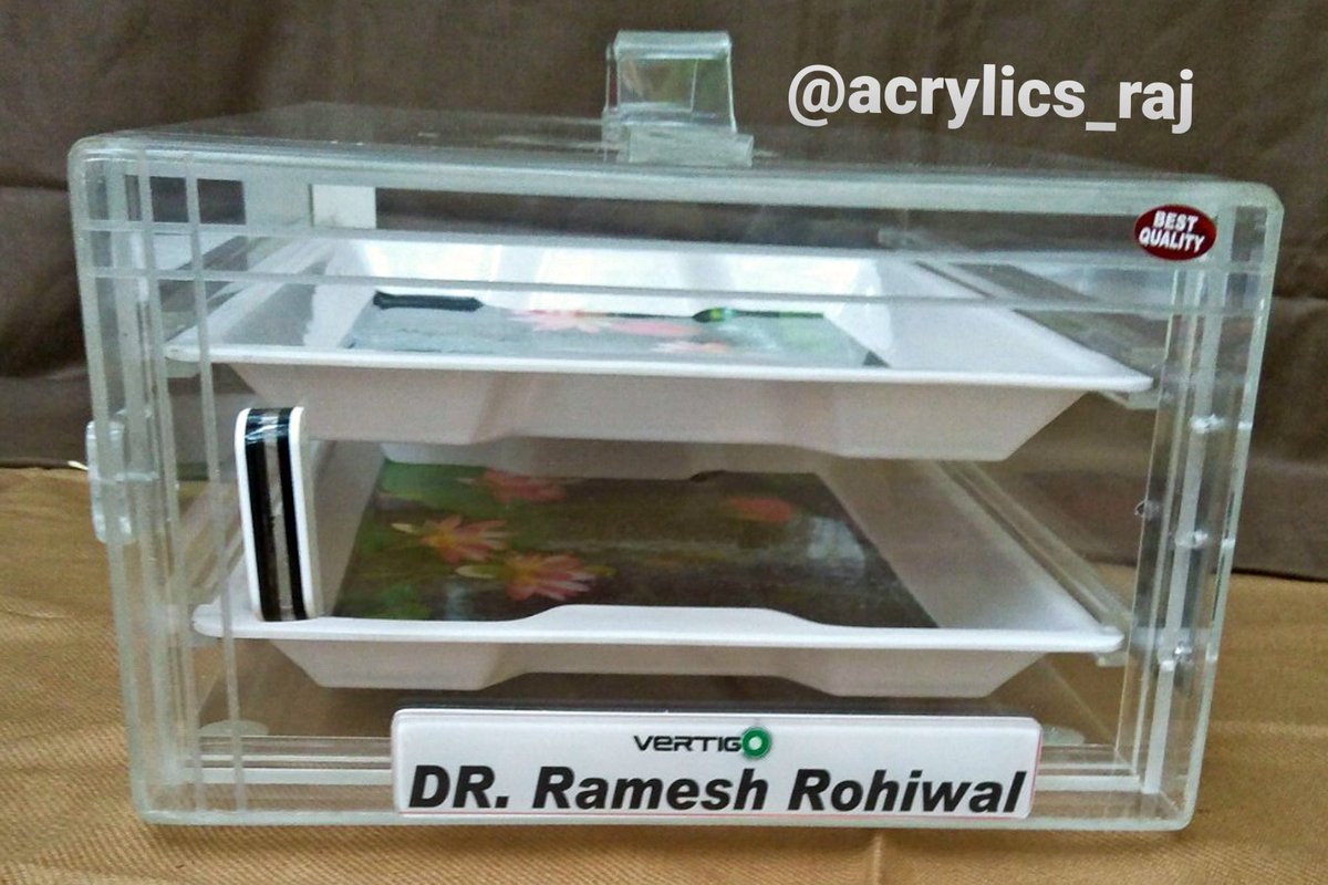 Dipbirari's tweet photo. Medical accessories Acrylic suitcase by @AcrylicRaj
#doctord #surgery #healthcare #pharmacy #COVID19 #medicallife #doctorlife #supportindiandoctors #indiandoctors #orthopedics https://t.co/IHDoBJr2Qt