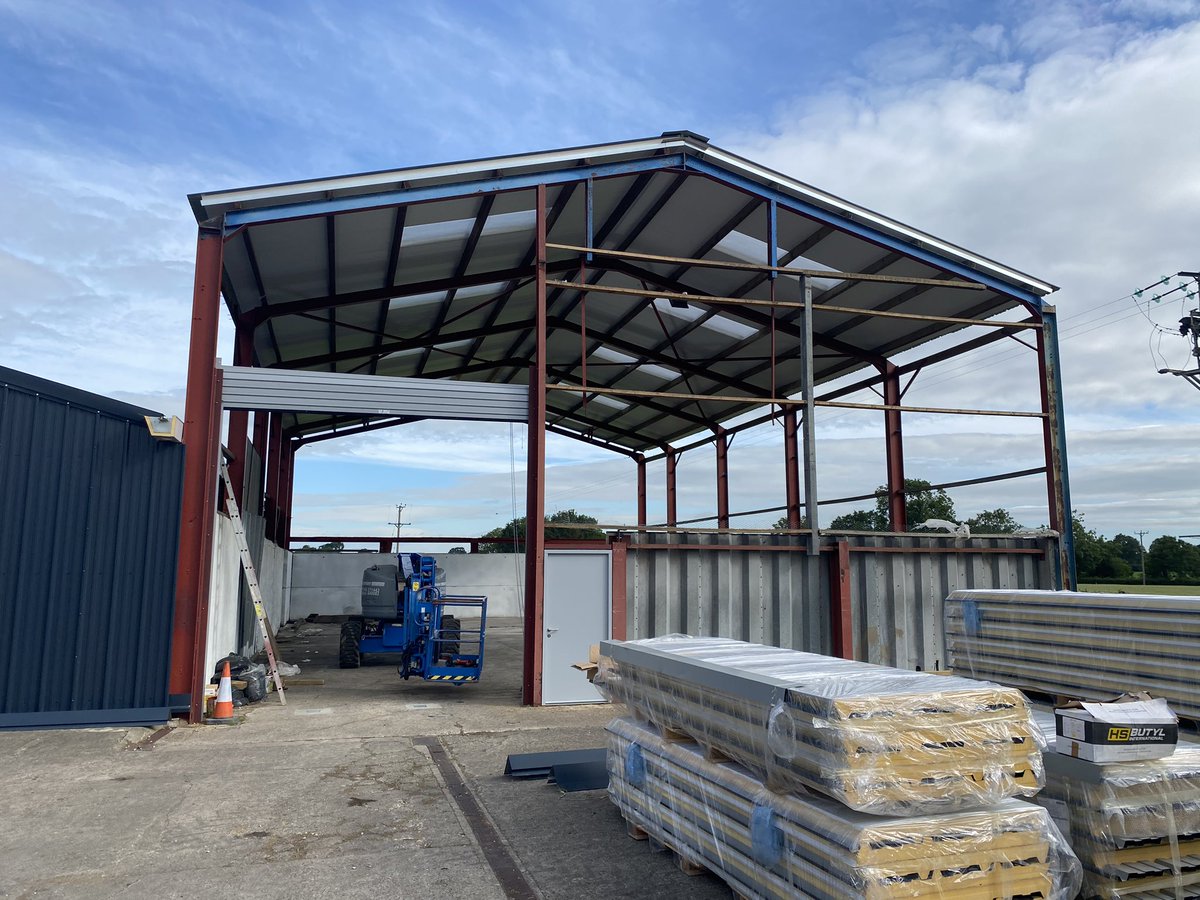 jslconstructio1's tweet photo. Some up to date pictures of this re-furb coming along! https://t.co/vBPnpcuVrV