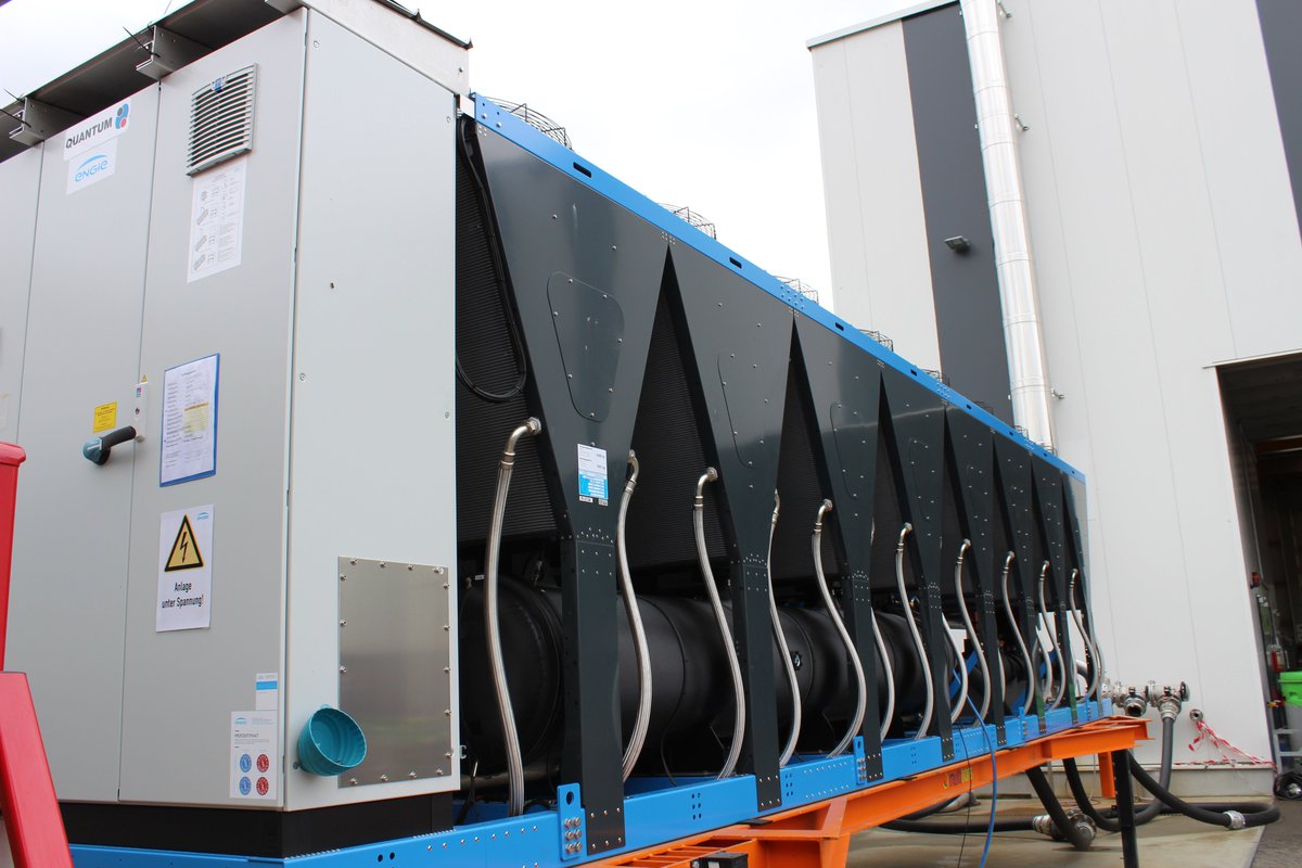 EngiereF's tweet photo. For higher #efficiency and #Sustainability: Our QUANTUM Air already meets the future requirements of the 2021 #Ecodesigndirective – and is one of the most sustainable #chillers in the #world.🌱🌎 https://t.co/0ArNhuPNYV