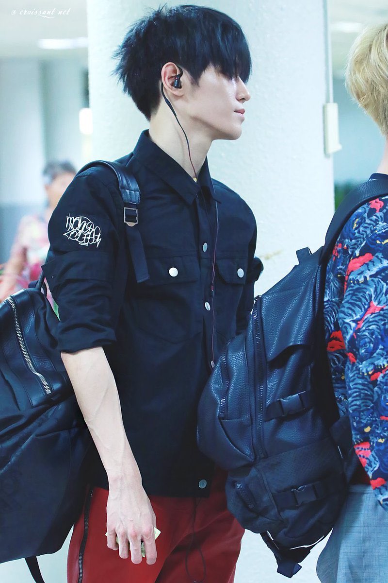 taeyong pics tweet media