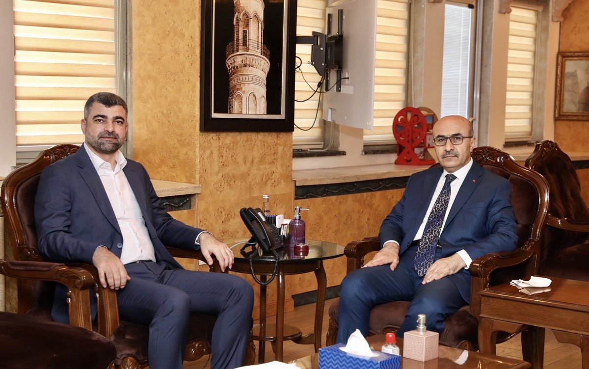 Mardin Valisi/Büyükşehir Belediye Başkan Vekili olarak atanan Sayın <a href="/mahmuttdemirtas/">Mahmut Demirtas</a>'a hayırlı olsun ziyaretinde bulunduk. Gerçekleştirilen atamanın #Mardinimiz için bir kazanç olduğunu belirterek başarı dileklerimizi ilettik.
