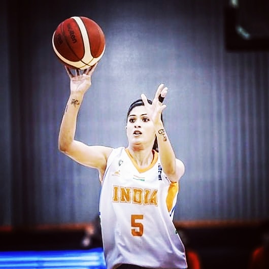 You would be surprised at who is watching your journey and being inspired by it.
DONT GIVE UP💪🏀 
#basketballlife #indianbasketball #indiabasketball #striveforgreatness #nevergiveup #neverstopexploring #womanscandoeverything #hardworkdedication #bleedblue #nationfirstlove
