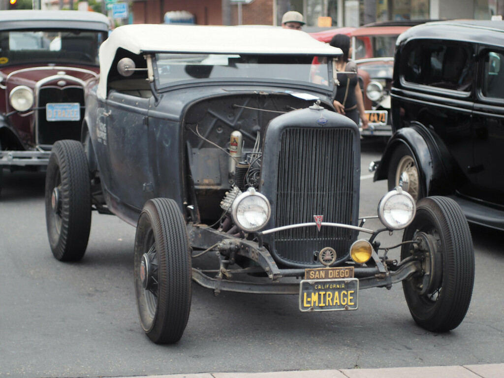 nsdclassic:

Ford Rat Rod ift.tt/2zZfArO ford, escondido, crusin grand, rat rod