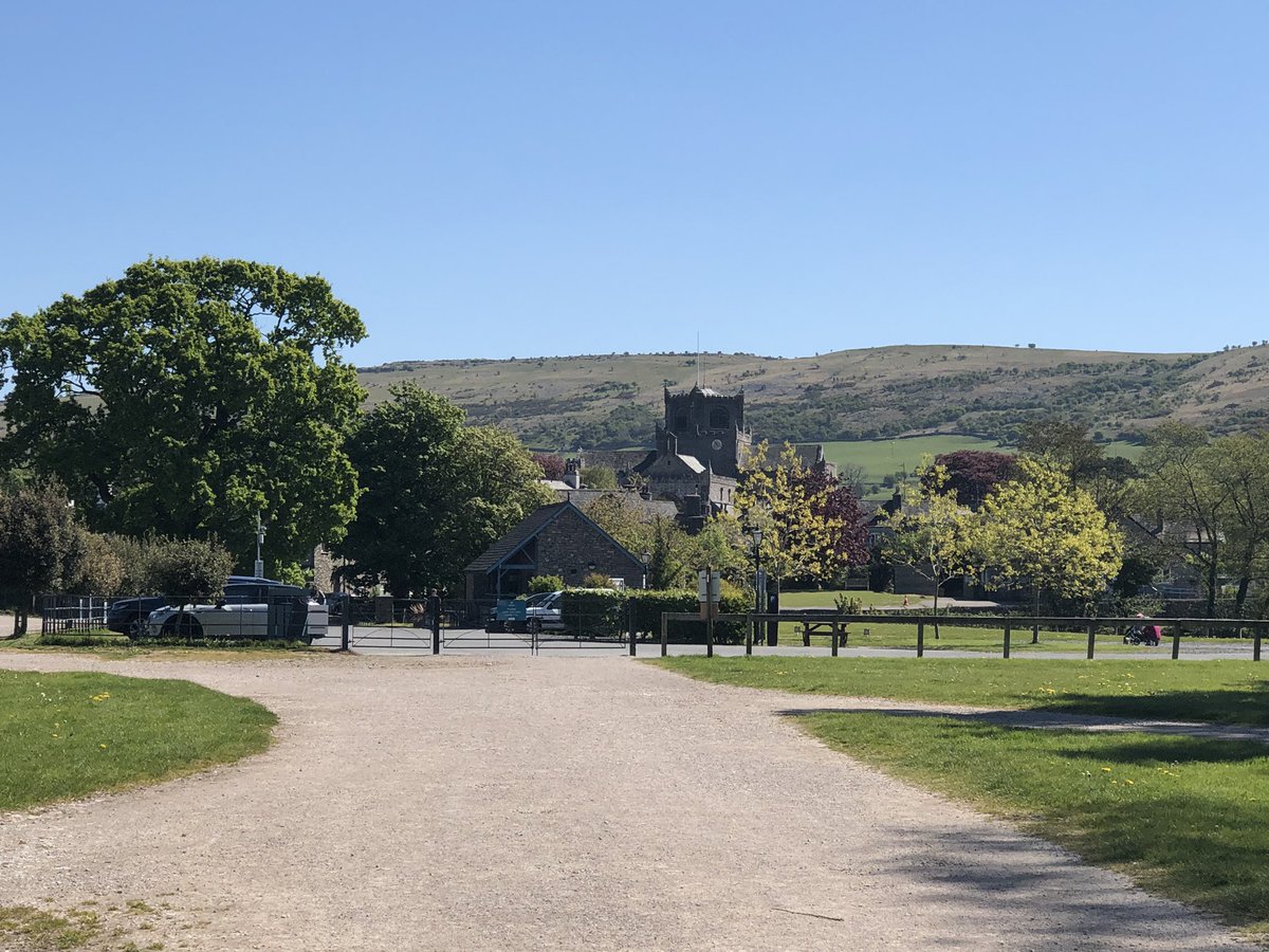 BoutiqueSheds's tweet photo. We can’t wait to welcome guests back - ready to go with sanitiser, new safety procedures and of course, beautiful Sheds! #cartmel #LakeDistrict #Cumbria #covidready #justfortwo #selfcatering #accommodation #lenclume #roganandco https://t.co/dq9tfvSkDp