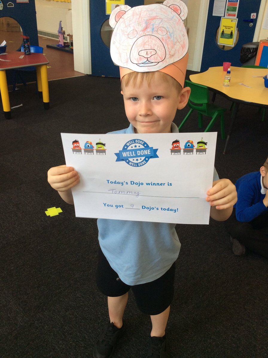 Wheeler_PS's tweet photo. Well done to Tommy who received the Dojo award yesterday ππ #redcocoon #hcatschool #wheelerprimary https://t.co/3WCpaDEODO