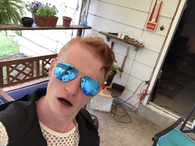 @lilsecretbb @LacieMaria96 https://t.co/7vmKYFEKFb                                  ?Hot            