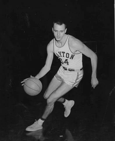 1953 ROTY - Don Meineke1953 ROTY Stats: 10.7pts, 6.9rbd, 2.2ast, 38.1 FG%, 78.3 FT%.Meineke played as a 6'7 Power Forward, and retired after 5 seasons in 6 years.