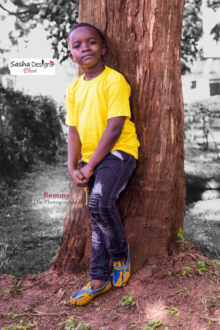 ephraimremmy's tweet photo. I'm a photographer &amp; graphic designer
I've been an IT technician. I believe I can be a great asset in an business... To generate marketing ideas as well as provide IT support. Currently looking for a job. #jobseekers #JobSearch #Job #TuesdayThoughts https://t.co/xIrnfboyQv