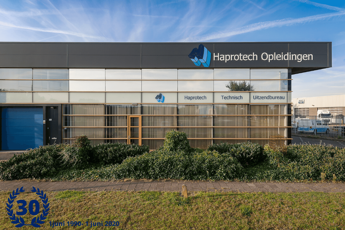 haprotech's tweet photo. Lees nu onze nieuwsbrief. Start NIL lasopleidingen en meer. - https://t.co/upCBqOneWV https://t.co/VyLoOWNReg