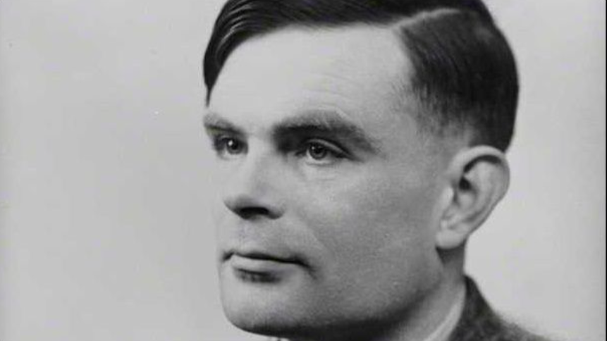 ukinspain's tweet photo. Tal día como hoy en 1912 nacía Alan Turing. Considerado el padre de la informática moderna y la inteligencia artificial, Turing fue clave en descifrar la máquina Enigma durante la II G. M. salvando millones de vidas https://t.co/dL6Jpa0sfo