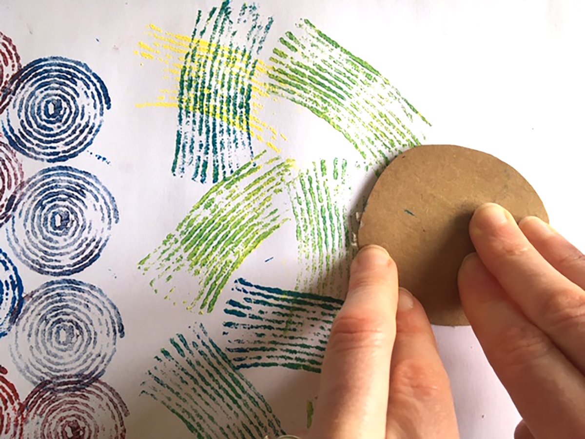 HMILeeds's tweet image. On #MuseumsUnlocked #printmaking day, follow our step-by-step printing activity, which shows you how to use the materials you've got lying around the house to make your own Wild Bunch, based on Paloma Varga Weisz's work in our exhibition #BumpedBody. 
henry-moore.org/printing-works…