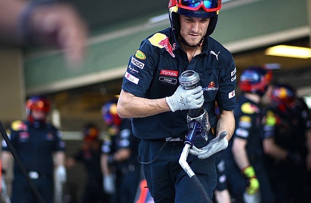 Mike Jones tweet media