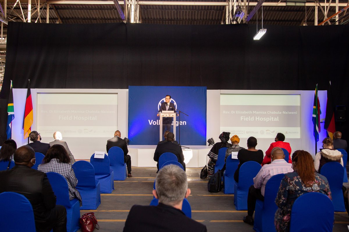 VWGAnews's tweet photo. At a media briefing today hosted by Chairman &amp; MD Thomas Schaefer, @VolkswagenSA announced the completion of Phase 1 of the conversion of the vacant PE plant into a #Covid19 field hospital. The facility can now accommodate 1 485 patients.
More – https://t.co/aAXpqYOp3b
#VWForGood https://t.co/7wrjwbGxhd
