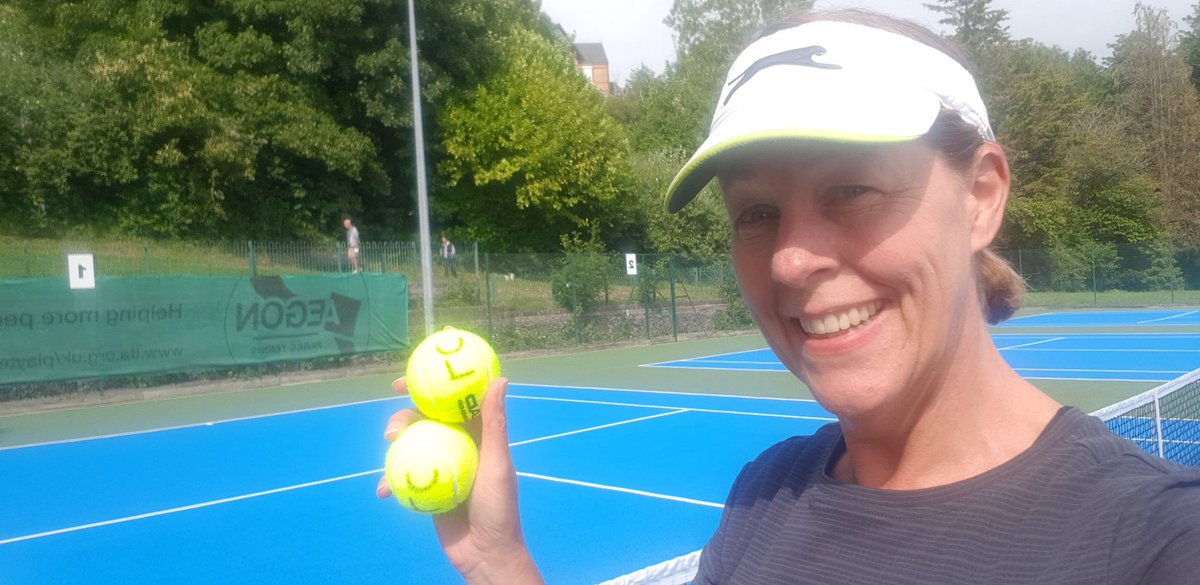 LyndaCivil's tweet photo. @USWCareSciences  Sending my colleagues sincere thanks for my virtual send off from USW. My time with you all may have been short but it was certainly never dull. This week, however, I will mostly be playing tennis! https://t.co/OHyKlLynCM