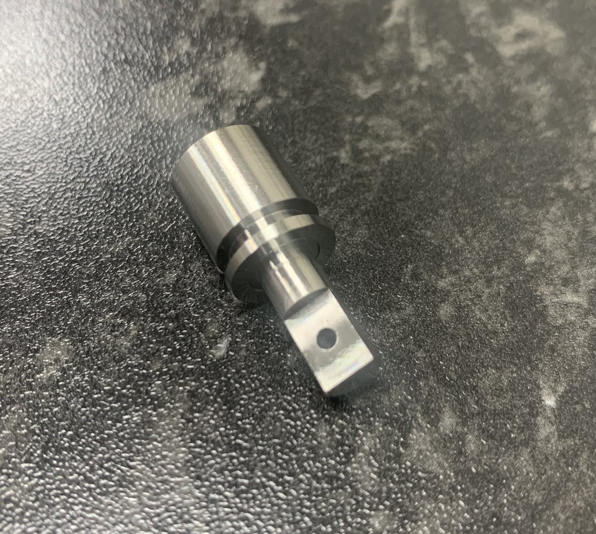 PrecisionLms's tweet image. Some nice tight tolerance shafts in  #ss316 on our #starsr20riii 

lmsprecsision.co.uk

#UKmfg #CNC #ISO9001 #machining #CNCmachining #technology #lightsoutmanufacturing #aerospace #aerospaceindustries #milling #turning #manufacturinguk #ukmachining #precision #LMSPrecision