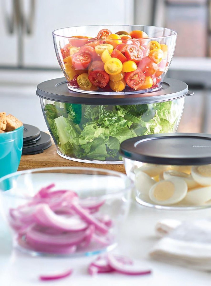 ugagirl23's tweet photo. Who wants to have an online Party to get freebies and discounts on Tupperware? Got some openings...it’s lots of fun! https://t.co/kD1bdOfgBm