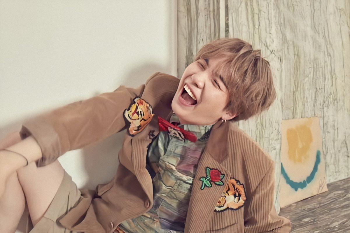 yoongisarchive's tweet image. HD for you 🍯