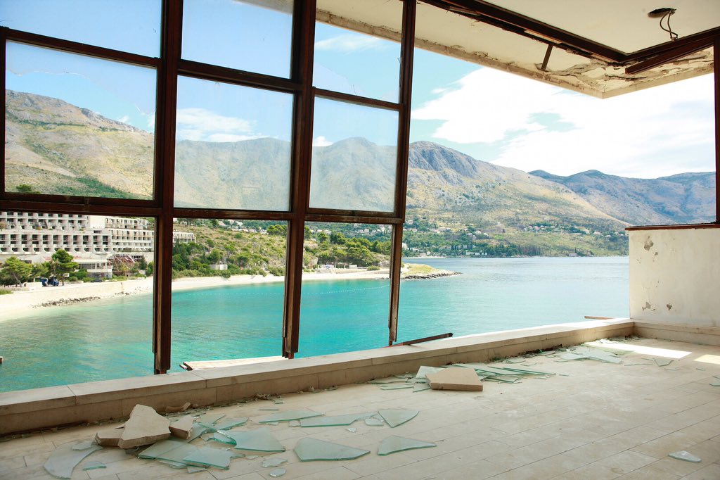 We scout any location you have in mind.

#abandoned #abandonedbuilding #architecture #filmlocation #filmproducer #productions <a href="/b6_group/">B6 Group</a>