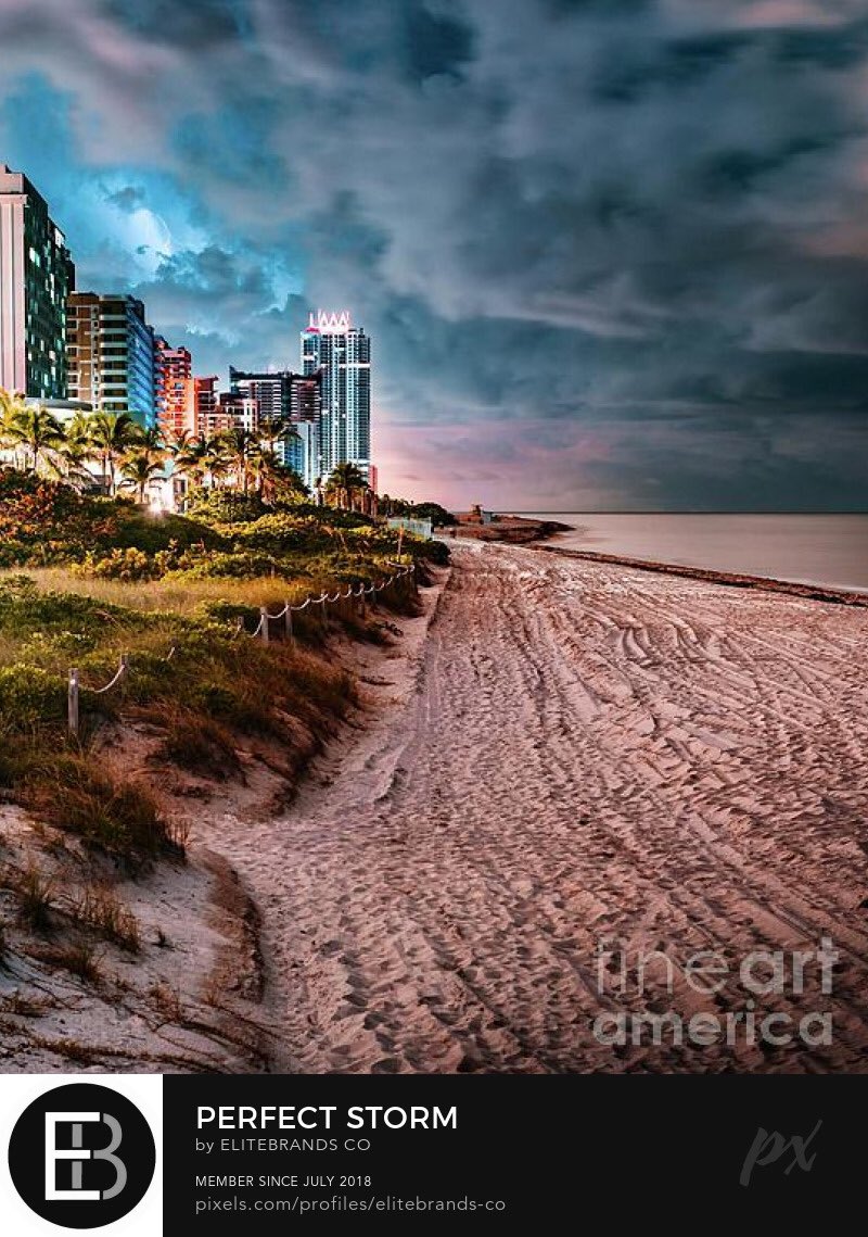 EliteBrandsCo's tweet photo. “Perfect Storm” 📸 #EBCo 

#Travel #Destination #Escape #Miami #MiamiBeach #Weather #WXtwitter #StormChaser #StormChasing #WeatherForecast #WeatherPhoto #MiamiLifestyle #Photoshoot #POTD #ExtremePhotography #PerfectStorm    Copyright © #EliteBrandsCo 👀 
https://t.co/6xgEVzzJct https://t.co/wVST2FG1nV