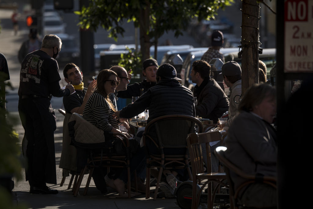 By revealing the genetic relationship between the viruses, the diagram exposes the social relationships between people it infects.Joe DeRisi, co-president of the Biohub explains: "It’s basically a spotlight that tells you where to dig"  http://trib.al/OBYzOVt 