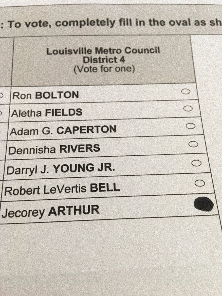 jecoreyarthur's tweet photo. I've seen my name in lights, on degrees, in media, on jumbotrons, and beyond but nothing hits harder than seeing it here. They saved the best for last. When I win WE win.⁣
⁣
For free rides to the polls call 585-4622 and select option 0!⁣
⁣
#LouisvilleForAll ⚜️ https://t.co/GqAttO4sVs