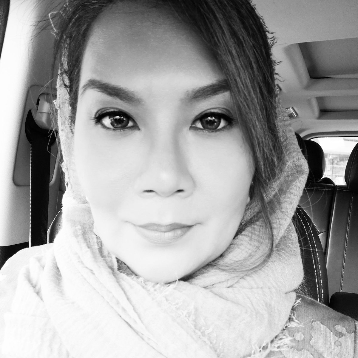 RasAdibaRadzi's tweet image. Kita tidak pantas untuk menilai orang lain, kita bukan Tuhan.

We are not God, so don't be too quick to judge.

#donotjudge #dontjudge #usahmenilaioranglain