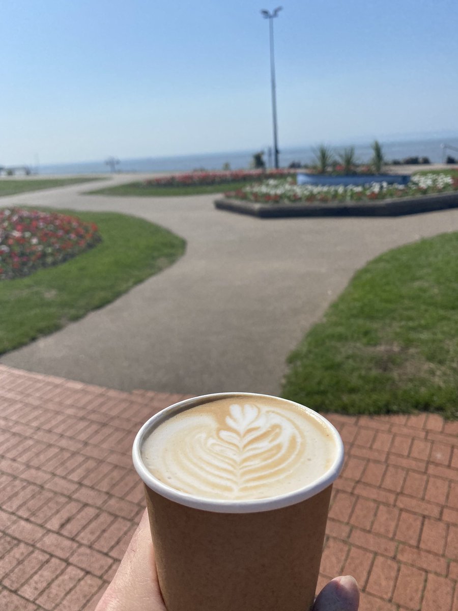 Good morning🙂☀️

Get a bacon &amp; sausage roll and a hot drink for £4.95 before midday!