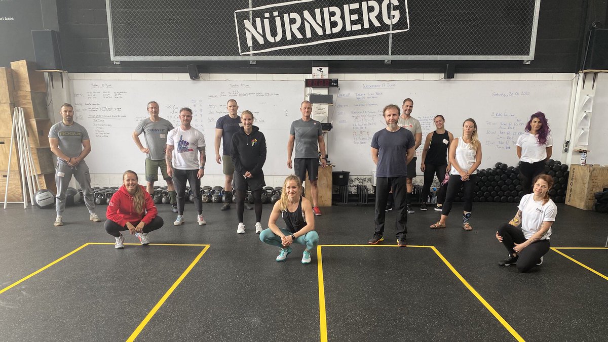 CrossFitDEU's tweet photo. Auch einen LIVE Level 2 Zertifikatskurs fand vergangenes Wochenende statt!!!
.
#CrossFitLevel2 Zertifikatskurs bei @r_cf_n in Nürnberg!
.
Du willst wissen wann die nächsten Kurse sind? Egal ob live, oder Online - Klick auf den Link in unserer Bio ☝🏻
.
#CrossFit #CrossFitTraining https://t.co/D1lSiLFgmY