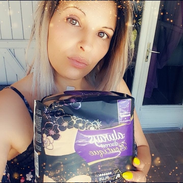 eddarmoune's tweet photo. Elles sont superbe très pratique et super efficace très confortable.
Un léger parfum discret.
Et une sensation de fraîcheur optimale.
Always 🖤💜
#alwaysdiscreetculotte #alwaysdiscreet Envie de Plus France #enviedeplus #LiberonsLaParole #always #alwaysdiscreetboutique https://t.co/poXwRYp1ht