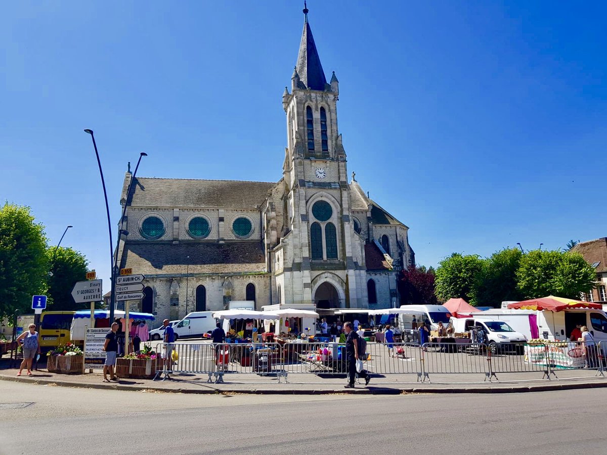 GLarrive's tweet photo. Aujourd’hui, j’ai mis le cap sur #Montholon, avec le nouveau maire Pascal Jolly & la maire déléguée d’Aillant-sur-Tholon Sophie Picon. #TeamYonne https://t.co/q3C5Sg0bbD