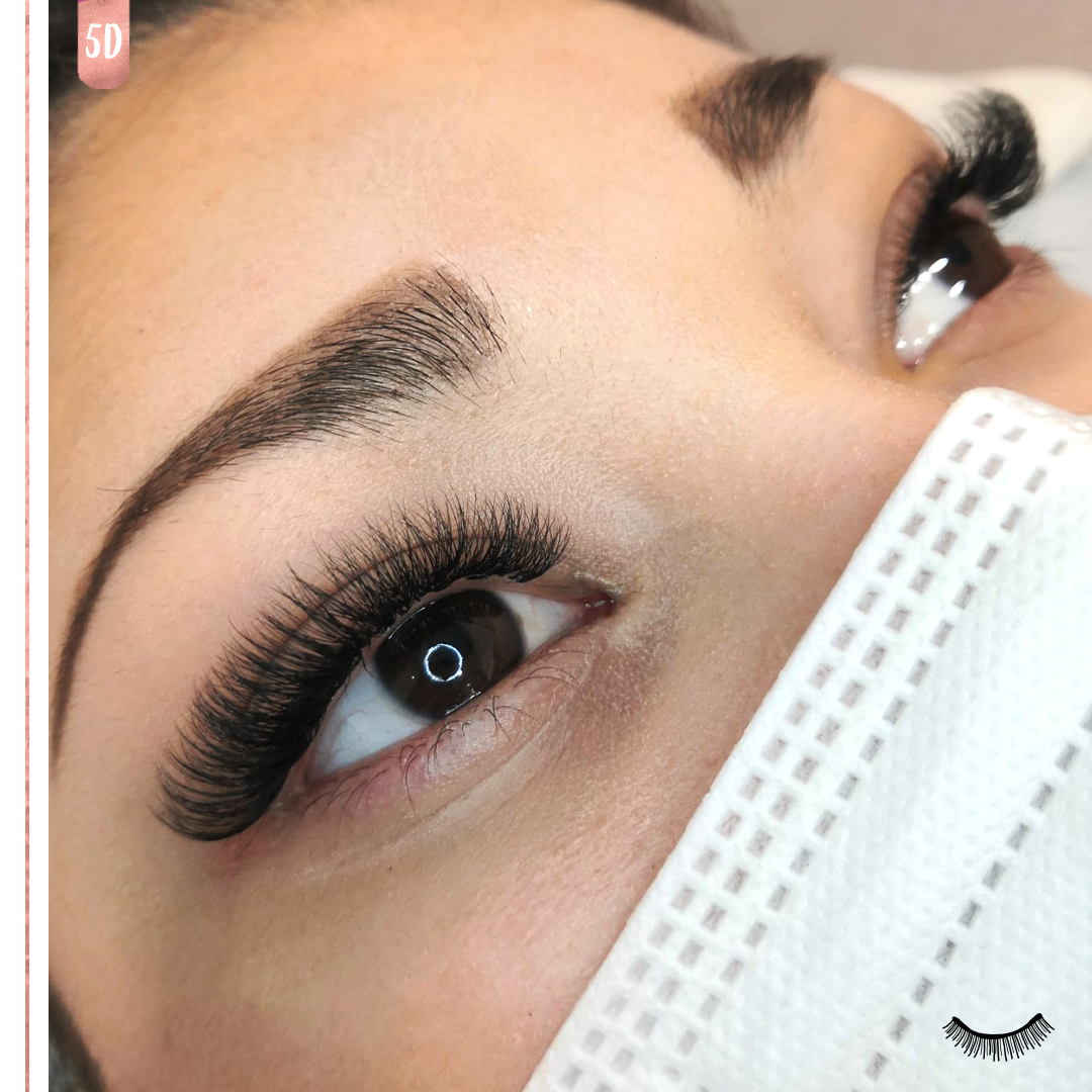 Lashes & Go tweet media