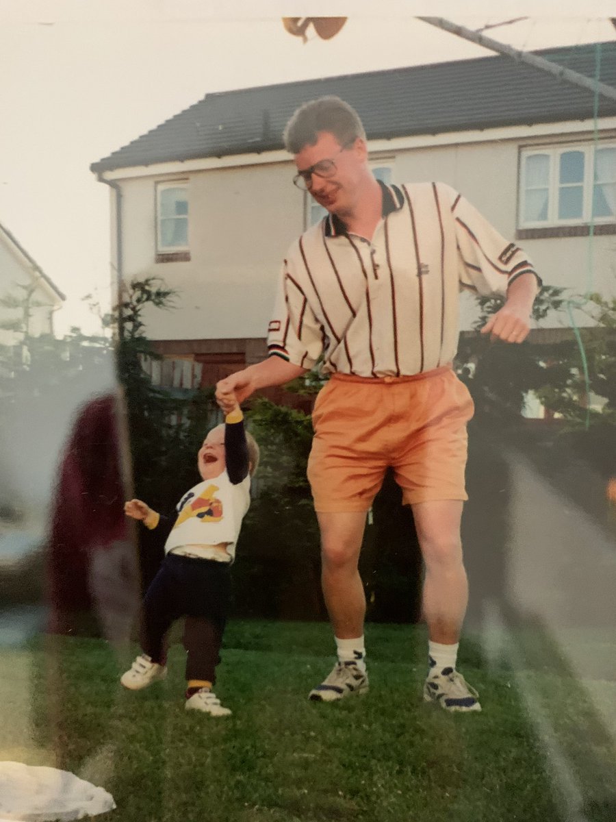 Wee_Mick's tweet photo. Don’t know what I’d do without my dad. Called him at 8am because my boiler wasn’t working. He’s here by 10am and it’s fixed for 10:12am🙈🤷🏼♂️ #dadappreciationpost https://t.co/ov00BsJSlR