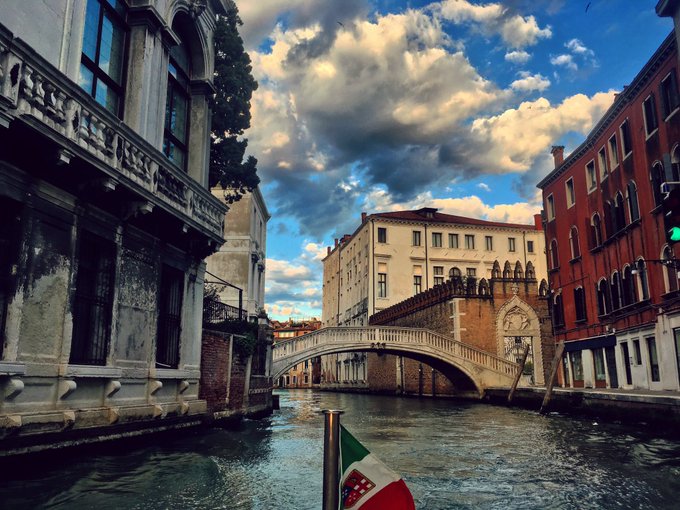 Some photos from Italy. 🇮🇹 going back home today. ❤️ https://t.co/bWeoTOG5gJ