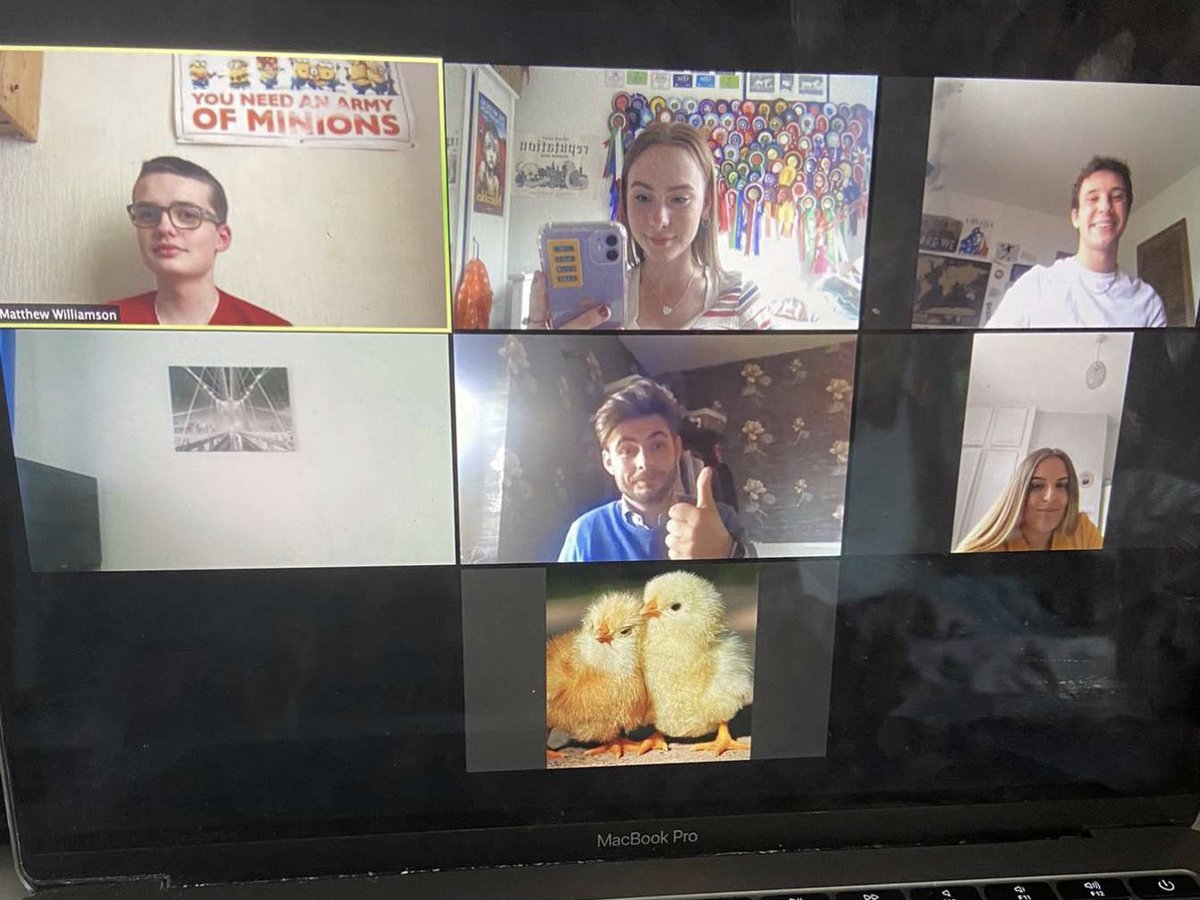 The ways in which our facilitators juggle their work between  @YouthNewport and the other services they provide are admirable - I love their willingness to help us, and their attitudes towards helping communities. THANK YOU! (5/11)