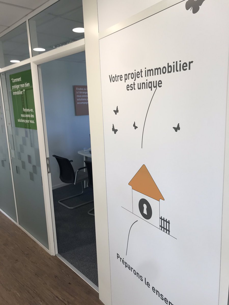 pascalcotiniaux's tweet photo. @UTPOTERIE @CMB_DD35 l’équipe de la caisse de poterie a le plaisir de vous accueillir dans ses nouveaux locaux flambant neuf 😷👍 https://t.co/yX6eUt0DGV