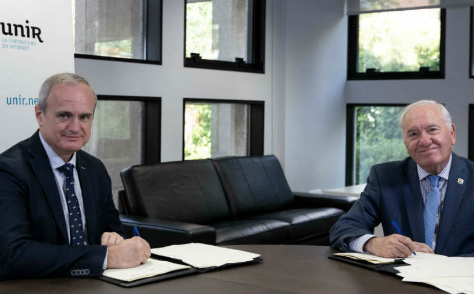 ✍ UNIR y el <a href="/InstitutoISFOS/">isfos</a>, entidad perteneciente al <a href="/CGEnfermeria/">Consejo General de Enfermería</a>, han firmado una alianza para ofrecer #formación continuada de calidad a las #enfermeras y #enfermeros españoles.

ℹMás información
➡ow.ly/qhU930qSq76

#Enfermería #Salud