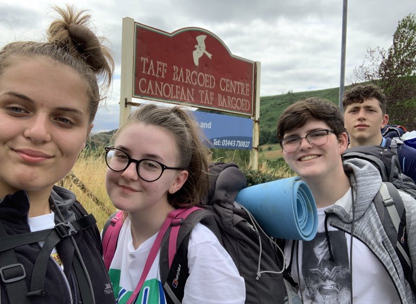 My experiences with youth workers have been impeccable and have provided me with the best opportunities anyone could ask for.Thank you, from the bottom of my heart, to all  #YouthWorkers across the country! (11/11)