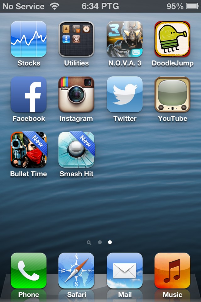 DatoRidz1's tweet photo. Skeuomorphism at its finest... #ios6 #iphone4s #classicios https://t.co/5j3cru7E4h