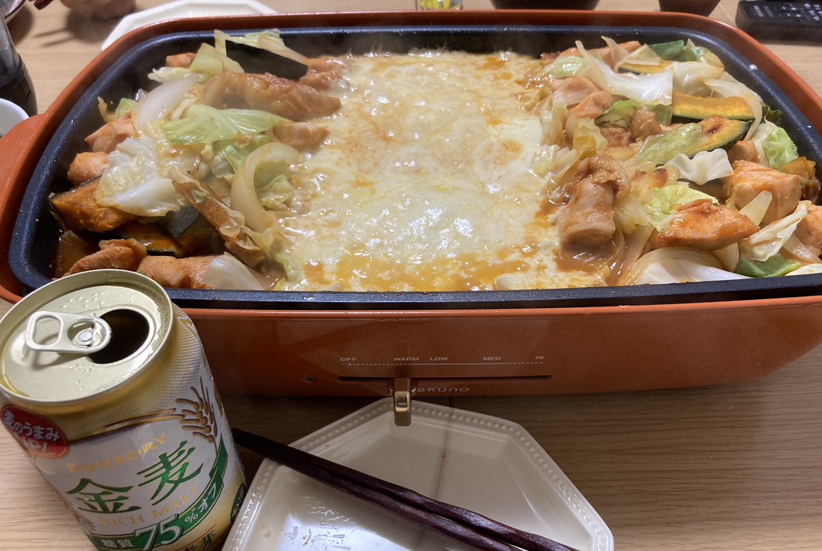 tepei_man's tweet photo. 今日はチーズダッカルビ…！
3日ぶりのお酒も美味い！！ https://t.co/3lOnJz9m41