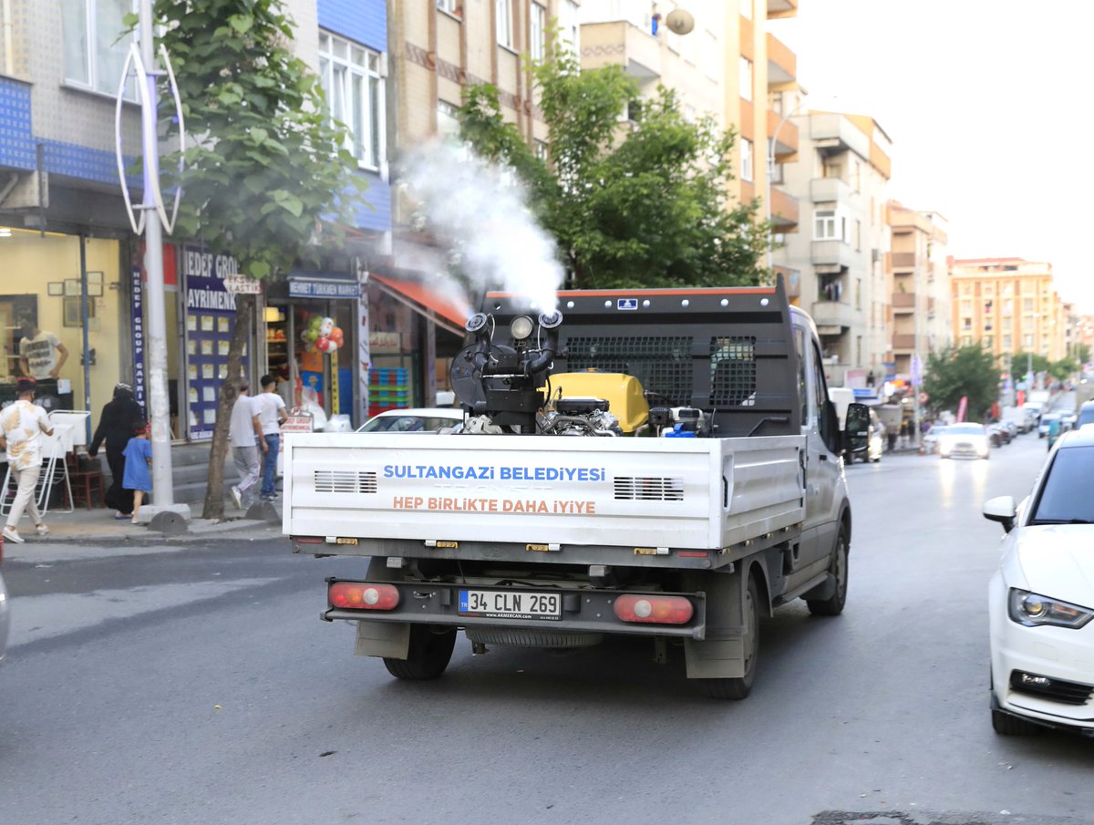 İlçemiz genelinde sinek, haşere vb. ilaçlama çalışmalarımıza programlı şekilde devam ediyoruz.